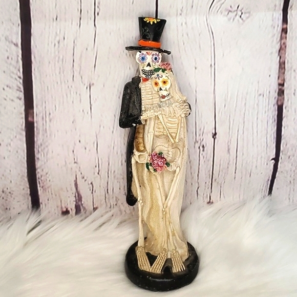 Dia De Las Muertos Day Of the Dead Mexico Wedding Couple Skeleton Figurine 9" 💀 - Picture 1 of 13